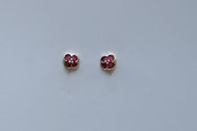 Load image into Gallery viewer, Blossom earrings