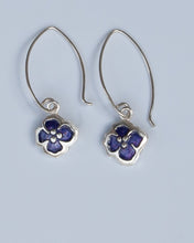 Load image into Gallery viewer, Blossom earrings