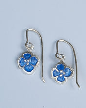 Load image into Gallery viewer, Blossom earrings