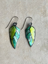 Load image into Gallery viewer, Earring in 4 greens
