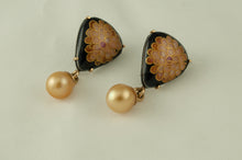 Load image into Gallery viewer, Zinnia earrings with golden pearls
