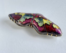 Load image into Gallery viewer, Cloisonne enamel brooch in sterling silver and 18k gold
