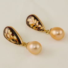 Load image into Gallery viewer, 18K pear shaped Cloisonné enamel earrings with peach flowers and pearl dangle
