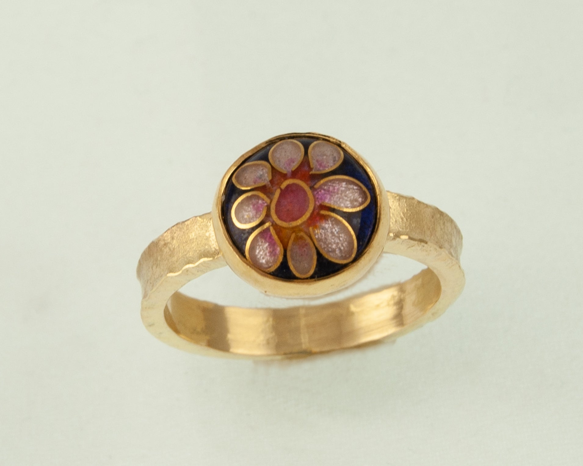 18K petite flower enamel ring
